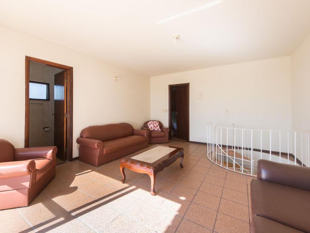 Excelente Cobertura Duplex A 2 Quadras Da Praia Do Forte Com 4 Quartos Кабу-Фріу Екстер'єр фото