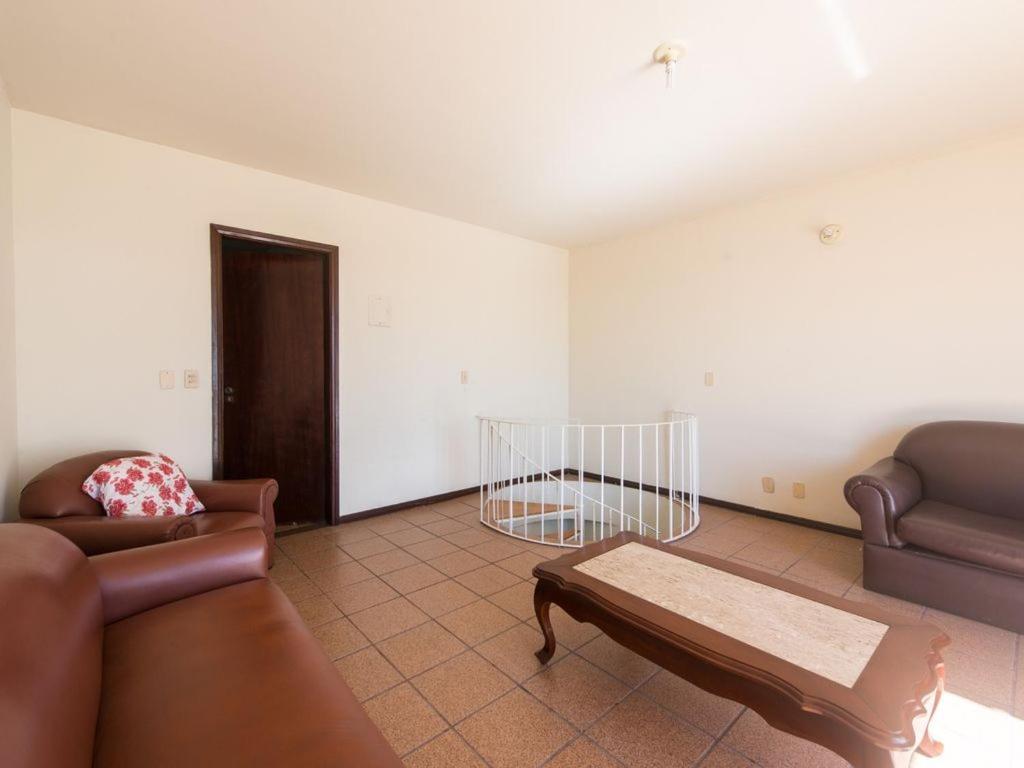 Excelente Cobertura Duplex A 2 Quadras Da Praia Do Forte Com 4 Quartos Кабу-Фріу Екстер'єр фото