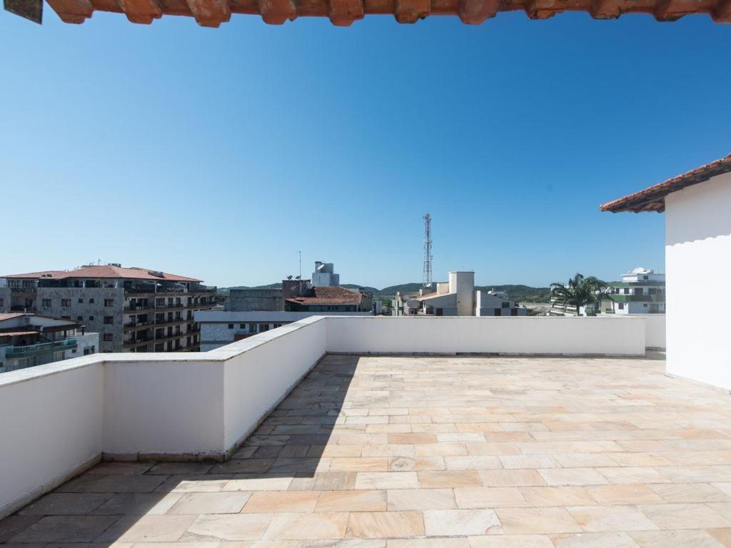 Excelente Cobertura Duplex A 2 Quadras Da Praia Do Forte Com 4 Quartos Кабу-Фріу Екстер'єр фото